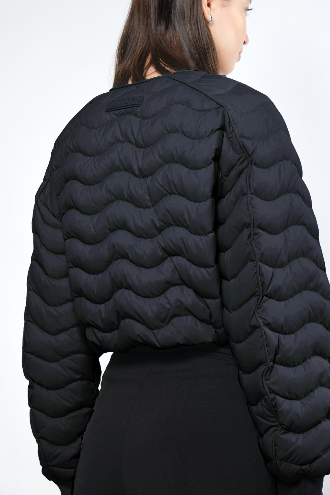 Black cropped puffer jacket deals